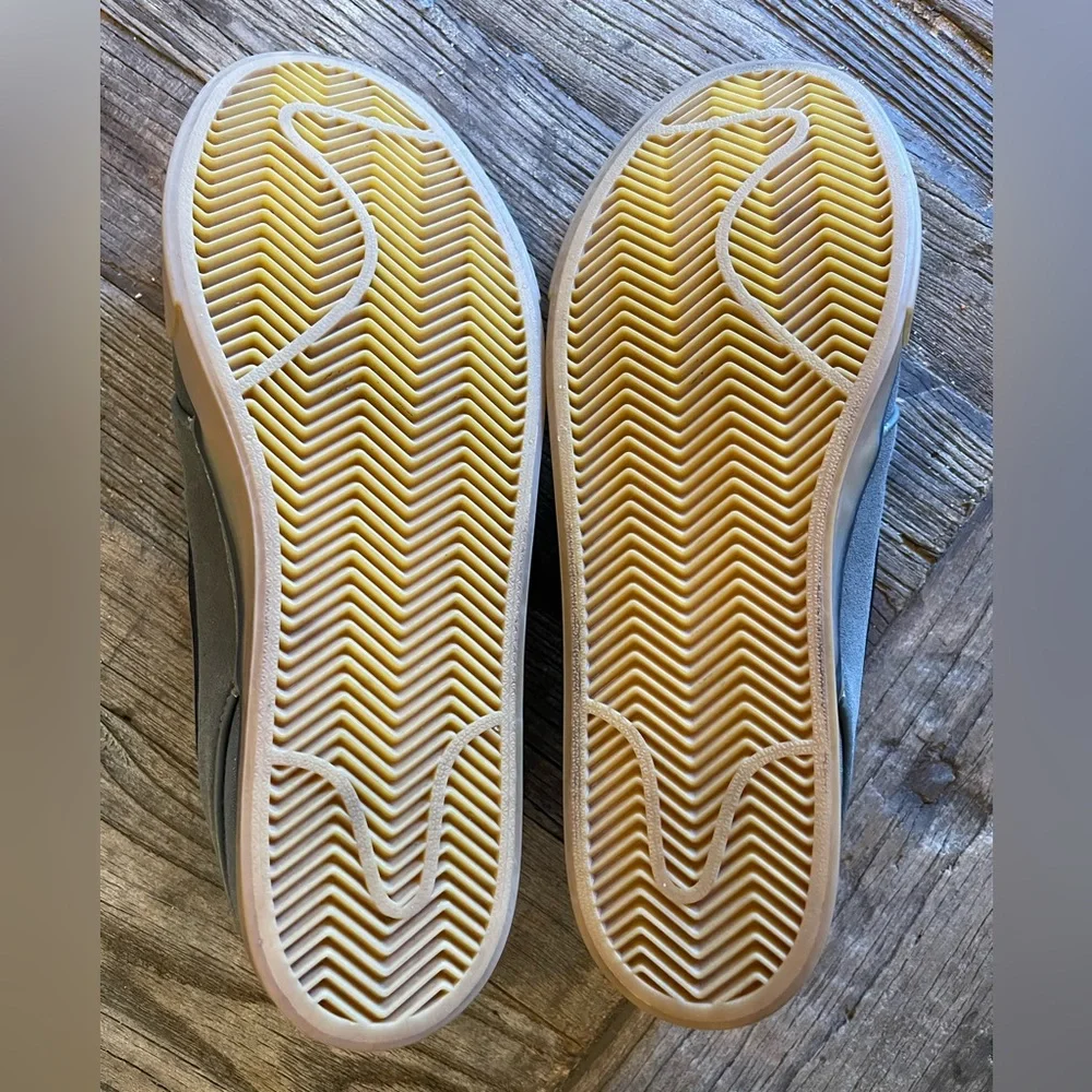 Nike Lunar Stefan Janoski Green Suede - Picture 5 of 6
